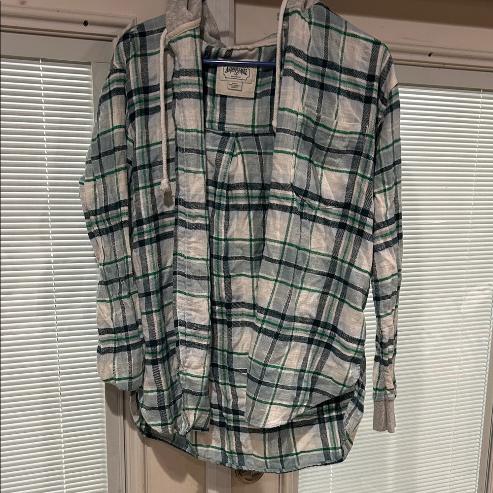 American Eagle Outfitters Plaid Shirt in Green and White